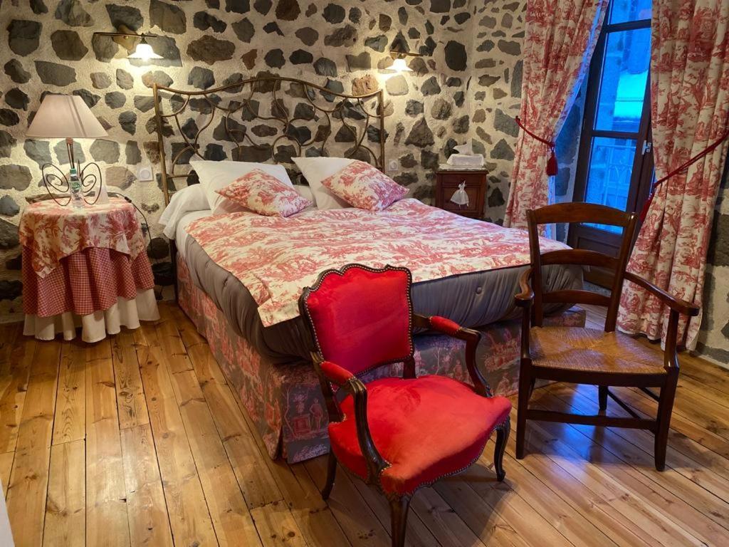 L'Escale De Camille Hotel Мюра Екстериор снимка