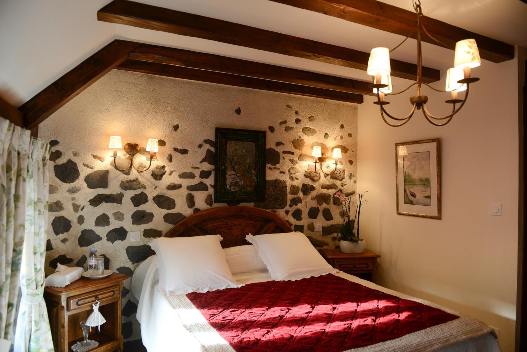 L'Escale De Camille Hotel Мюра Екстериор снимка