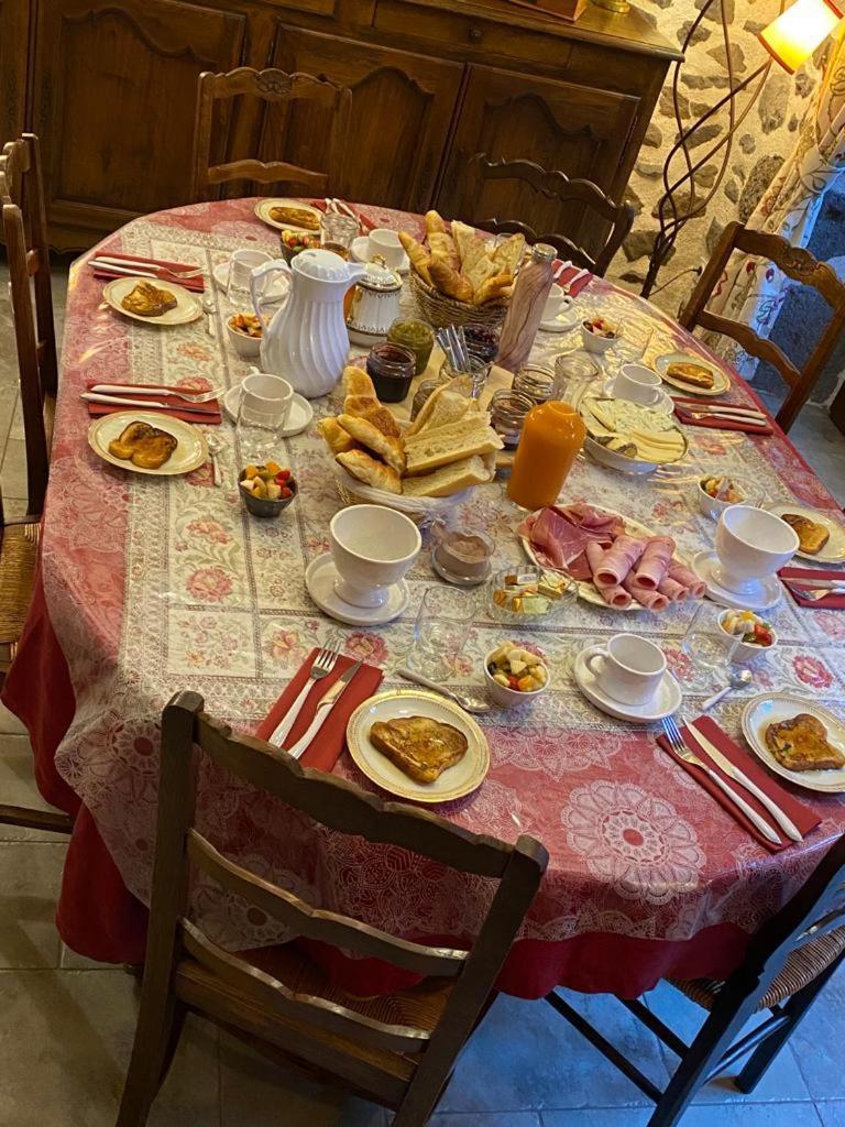 L'Escale De Camille Hotel Мюра Екстериор снимка