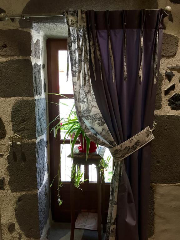 L'Escale De Camille Hotel Мюра Екстериор снимка